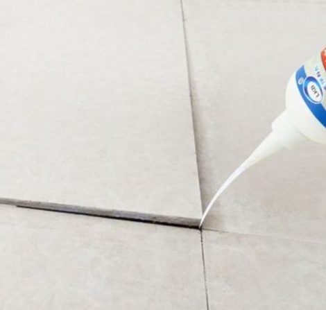 石首瓷砖空鼓维修公司分享卫生间瓷砖脱落的原因可能有以下几点